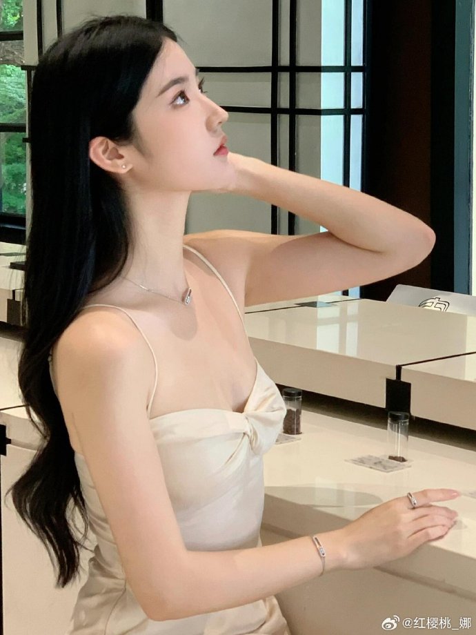 真探 第一季 封面